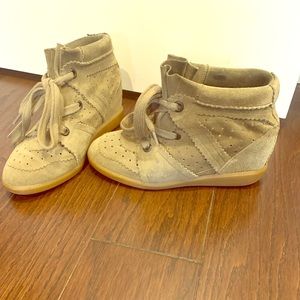 Isabel Marant Bobby olive suede sneaker